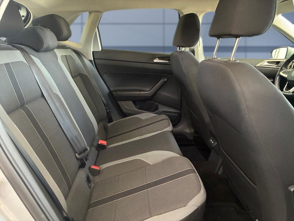 Volkswagen Polo 2022 г. Серебристый, пробег 55440 км