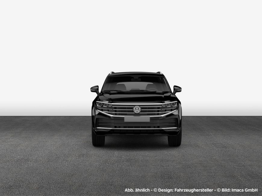 Volkswagen Touareg 2026 г. Чёрный, пробег 21450 км