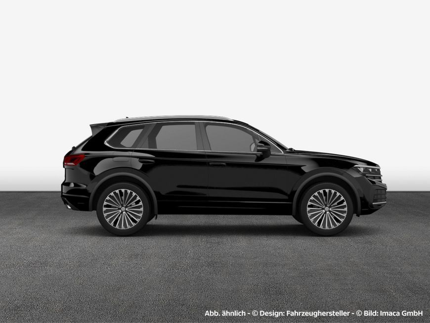 Volkswagen Touareg 2026 г. Чёрный, пробег 21450 км