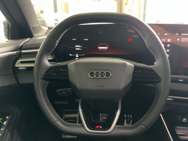 Audi A6 2025 г. Чёрный, пробег 29212 км