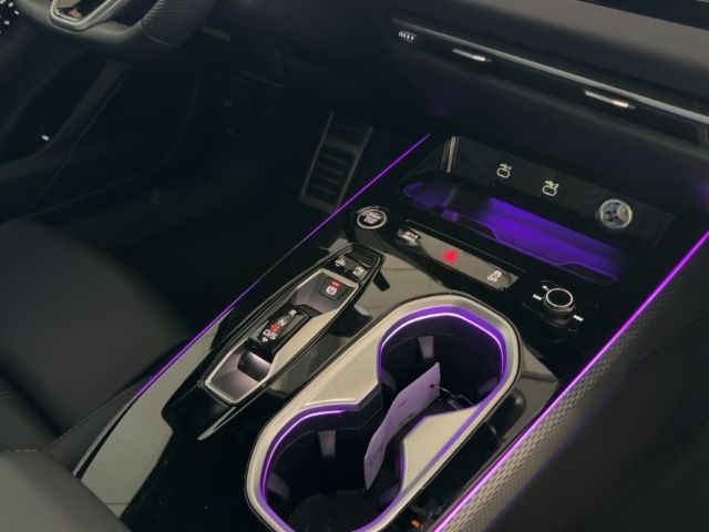 Audi A6 2025 г. Чёрный, пробег 29212 км