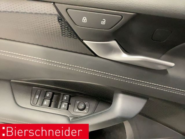 Volkswagen Tiguan 2024 г. Чёрный, пробег 53330 км
