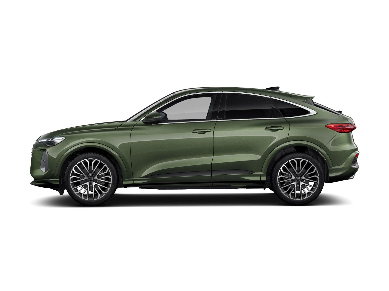 Audi Q5 2025 г. Зелёный, пробег 5684 км