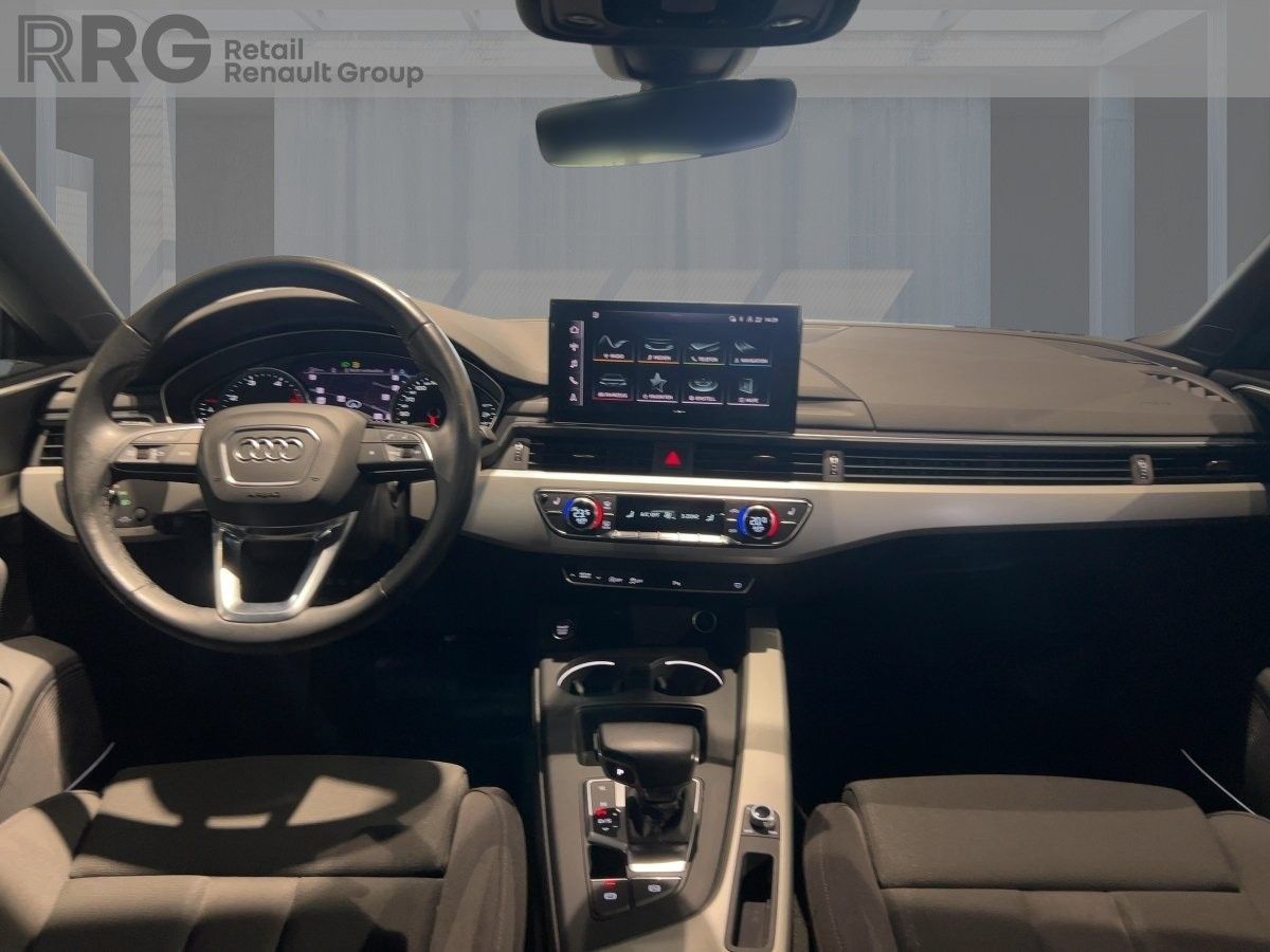 Audi A5 2022 г. Белый, пробег 55933 км
