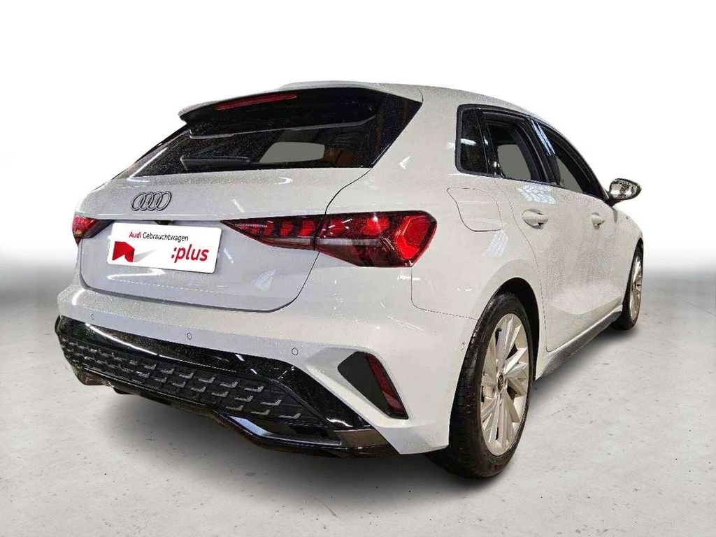 Audi A3 2025 г. Белый, пробег 19546 км