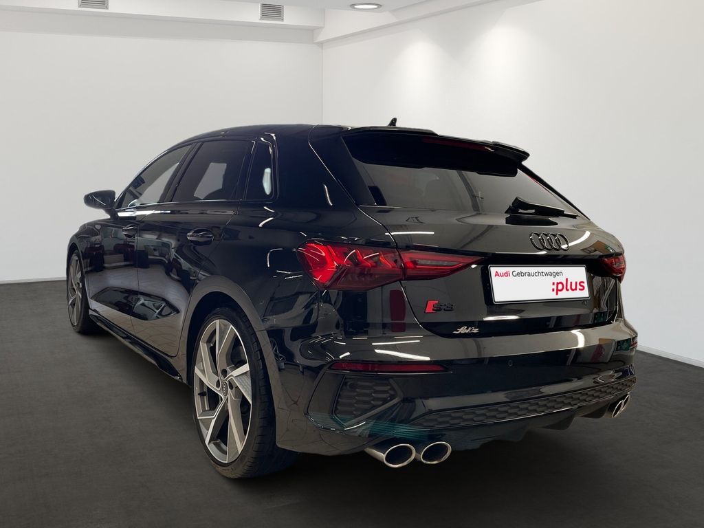 Audi S3 2023 г. Чёрный, пробег 38380 км