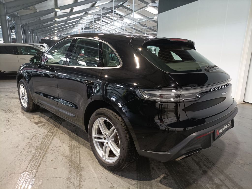 Porsche Macan 2022 г. Чёрный, пробег 38804 км