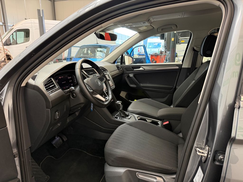Volkswagen TIGUAN ALLSPACE 2025 г. Серый, пробег 28660 км