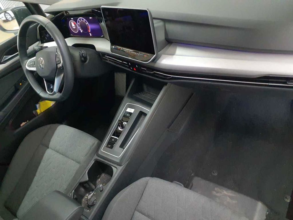 Volkswagen Golf 2025 г. Серый, пробег 55558 км