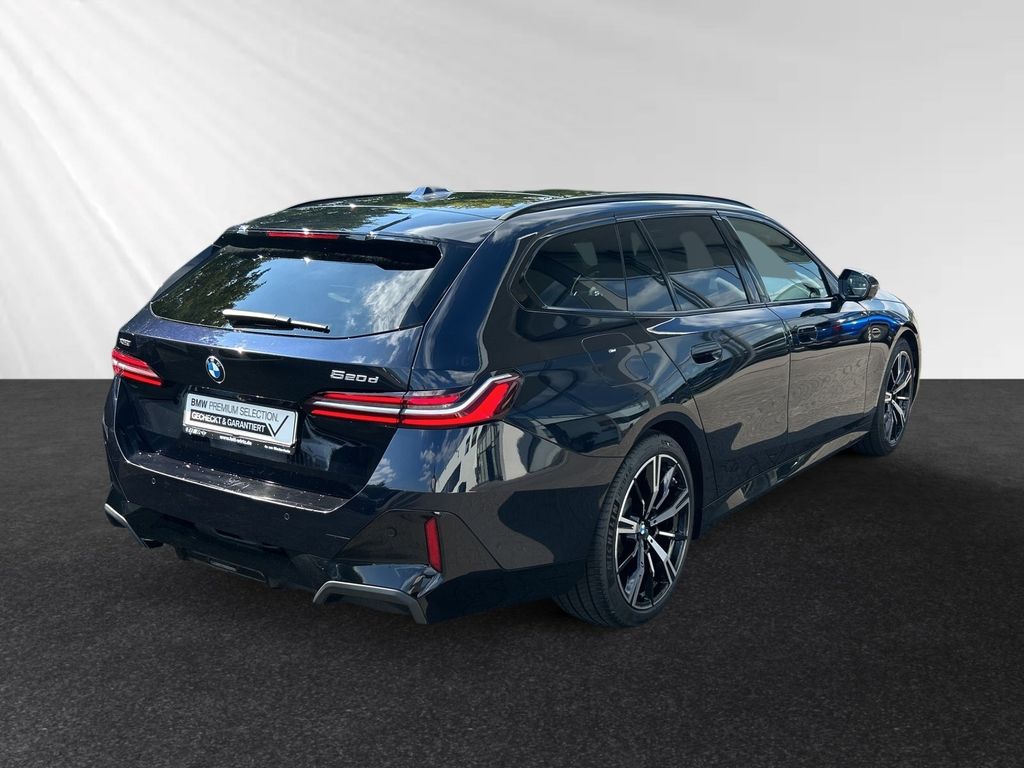 BMW 520 2025 г. Чёрный, пробег 25500 км