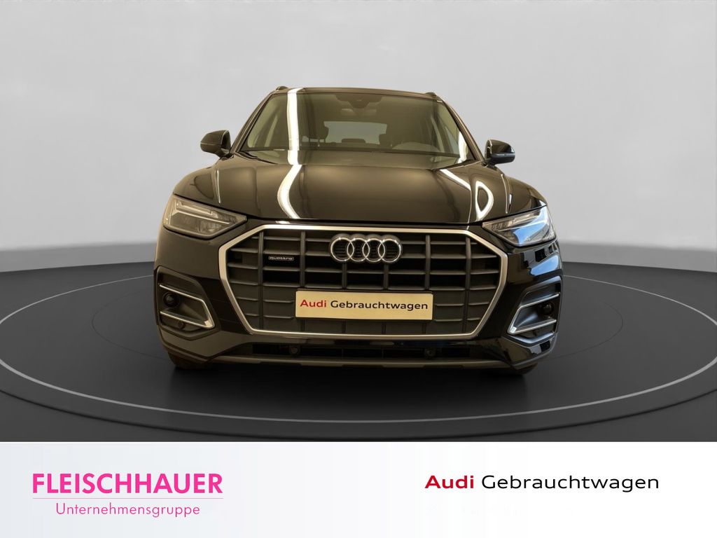 Audi Q5 2023 г. Чёрный, пробег 56128 км