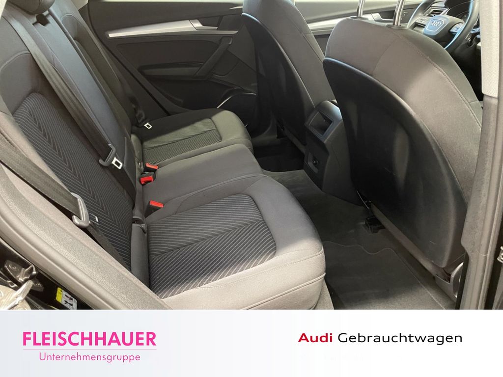 Audi Q5 2023 г. Чёрный, пробег 56128 км