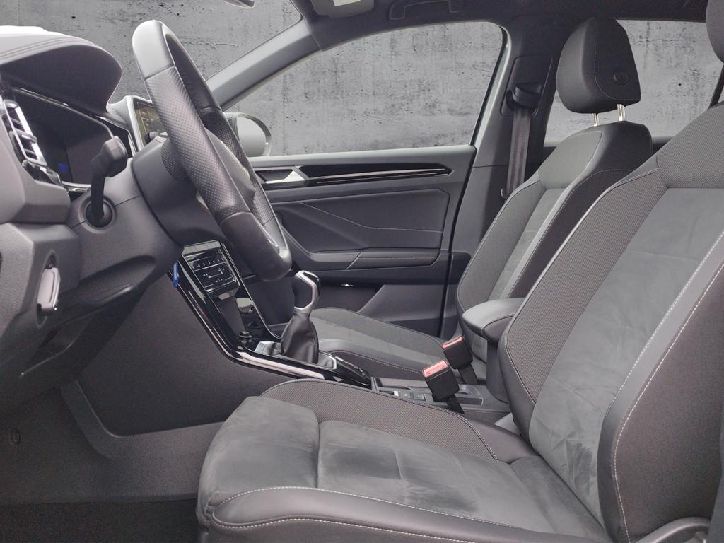 Volkswagen T-Roc 2023 г. Серый, пробег 48500 км