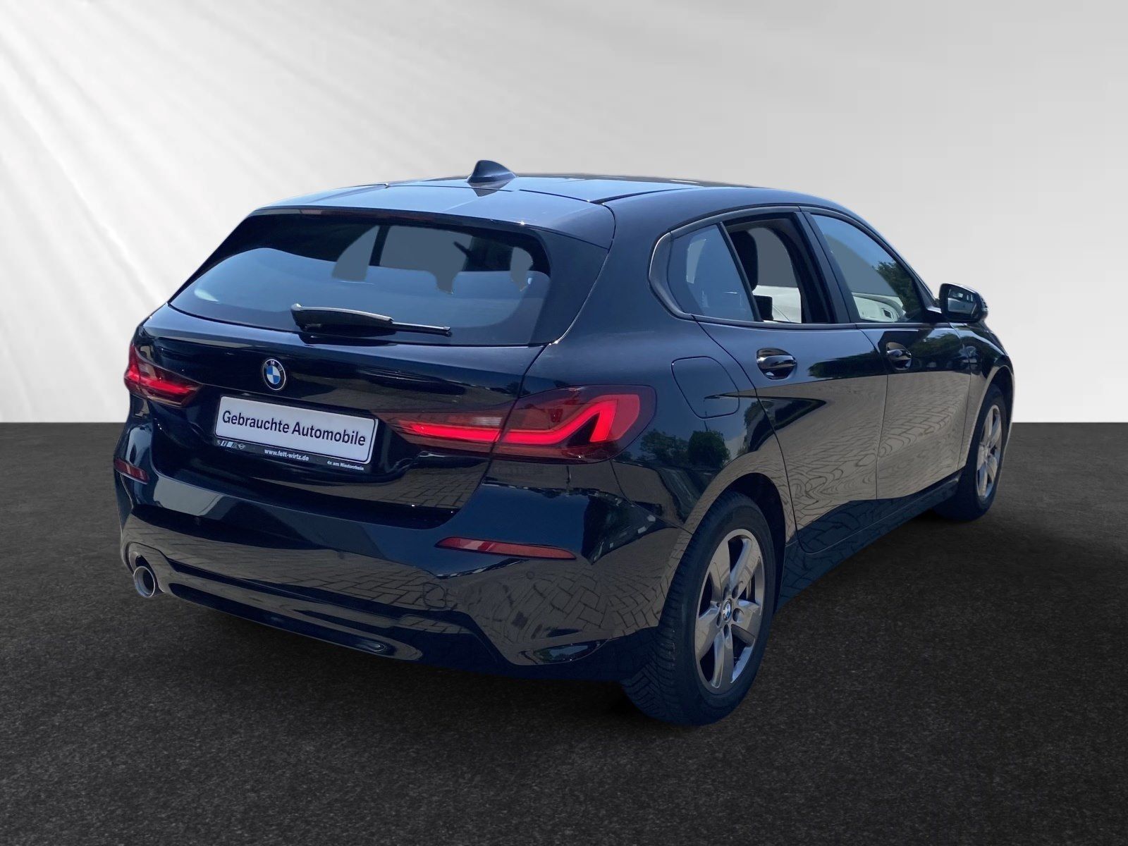 BMW 116 2023 г. Чёрный, пробег 48531 км