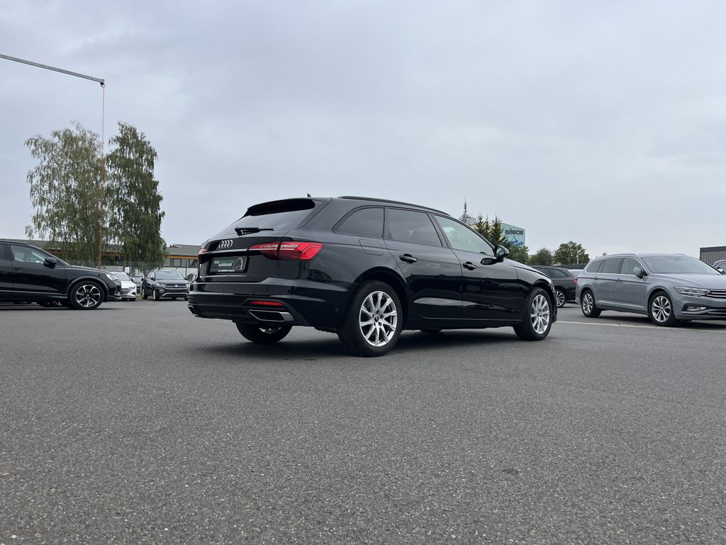 Audi A4 2022 г. Чёрный, пробег 45199 км