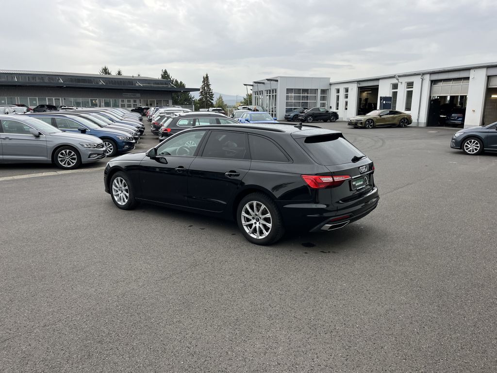 Audi A4 2022 г. Чёрный, пробег 45199 км