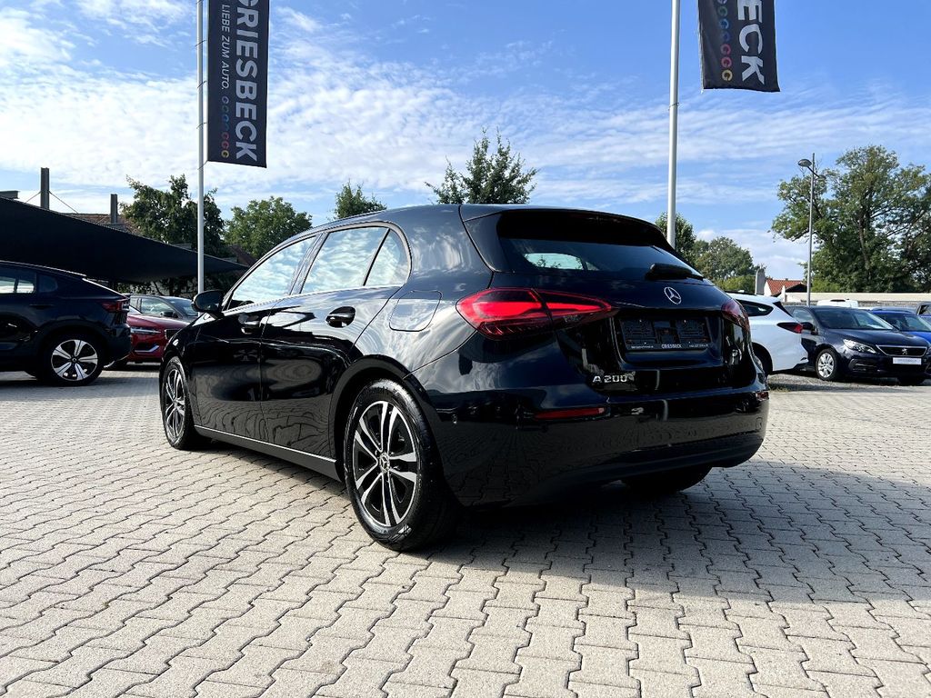Mercedes-Benz A 200 2023 г. Чёрный, пробег 55863 км