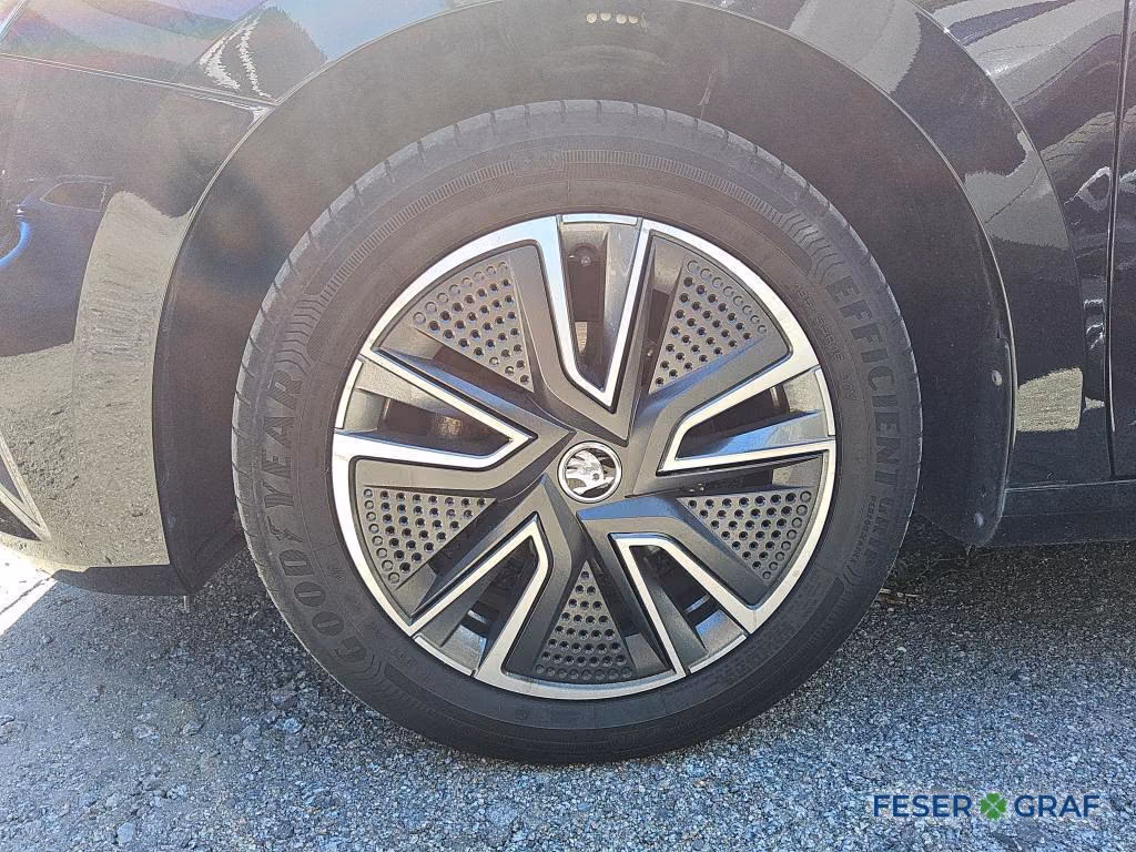 Skoda Fabia 2022 г. Чёрный, пробег 44710 км