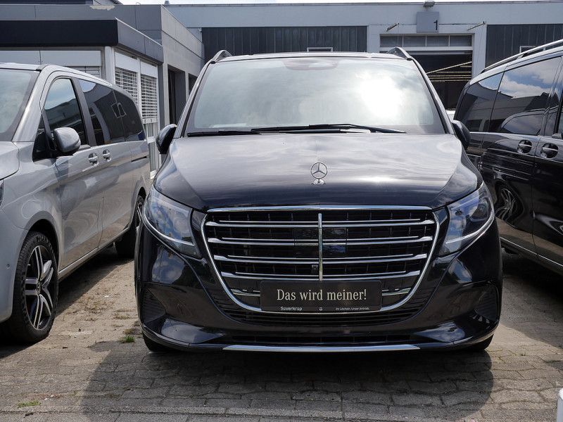 Mercedes-Benz V 300 2024 г. Чёрный, пробег 37500 км