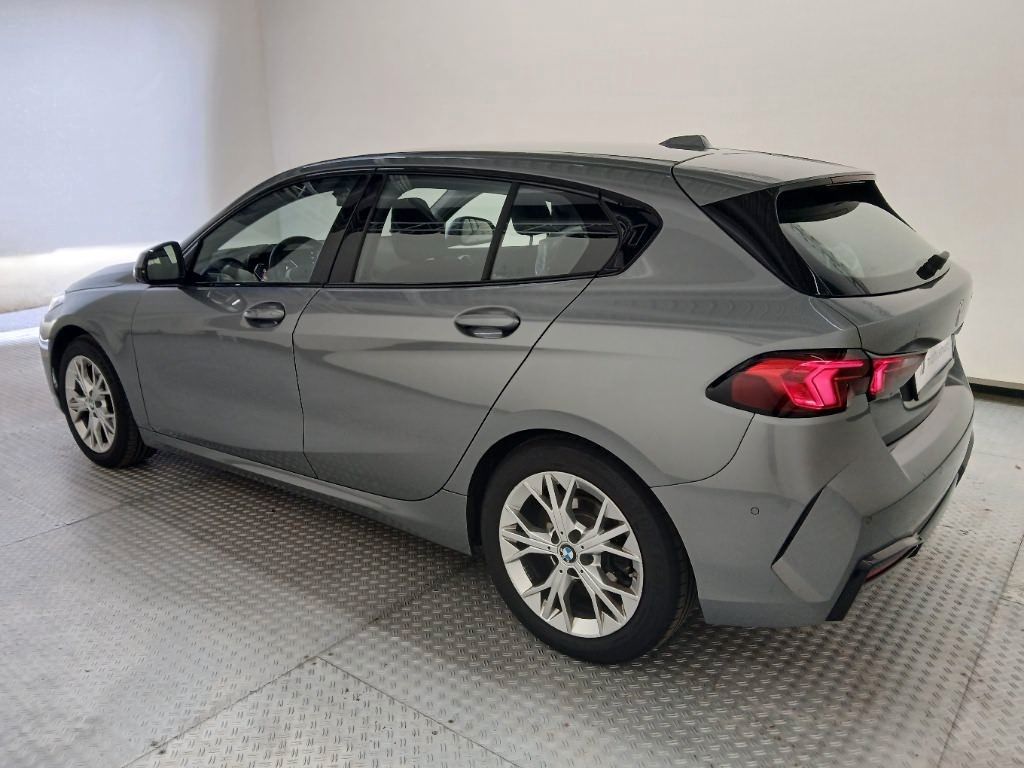 BMW 120 2025 г. Серый, пробег 40200 км