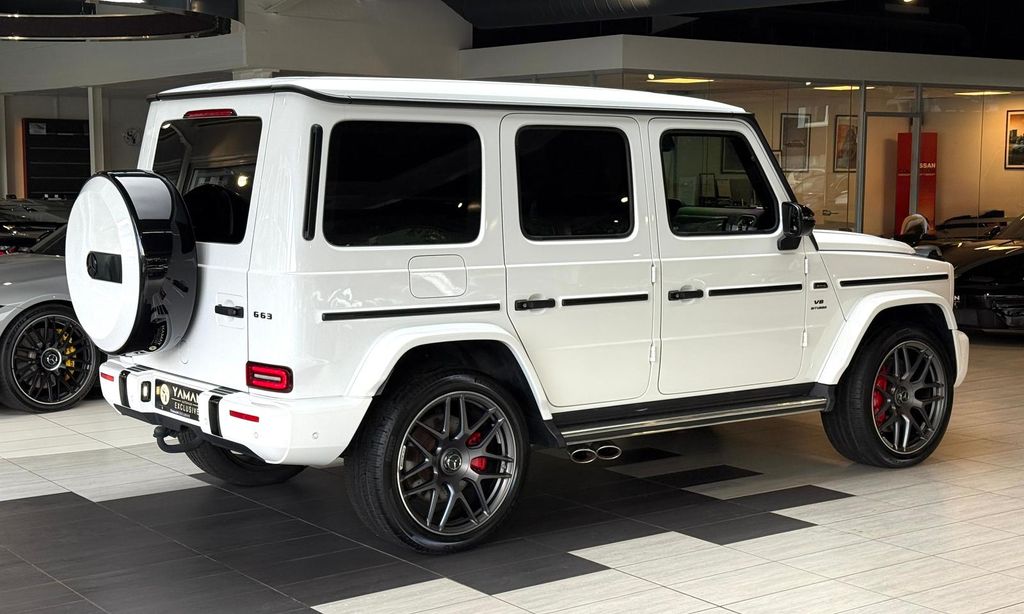 Mercedes-Benz G 63 AMG 2022 г. Белый, пробег 44985 км