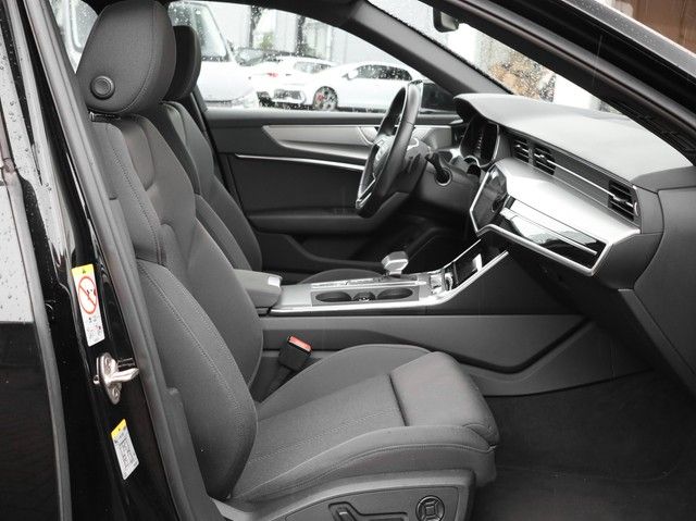 Audi A6 2022 г. Чёрный, пробег 54670 км