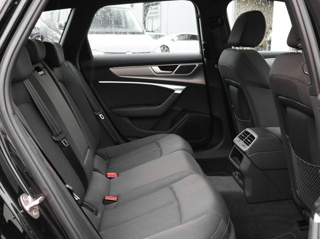 Audi A6 2022 г. Чёрный, пробег 54670 км