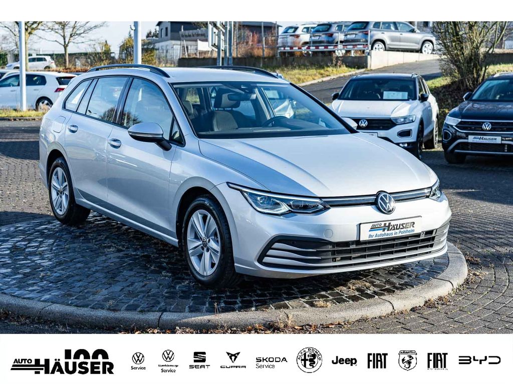 Volkswagen Golf 2023 г. Серебристый, пробег 43327 км