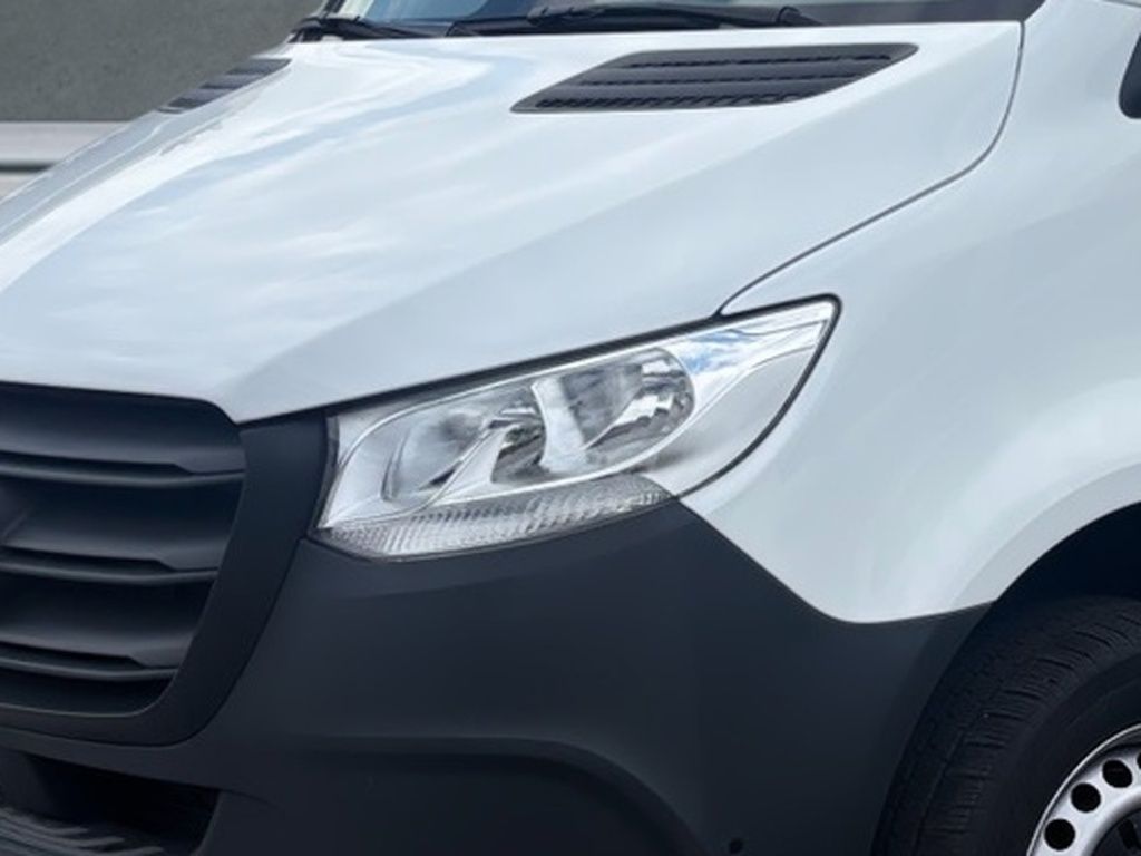 Mercedes-Benz SPRINTER 2025 г. Белый, пробег 53218 км