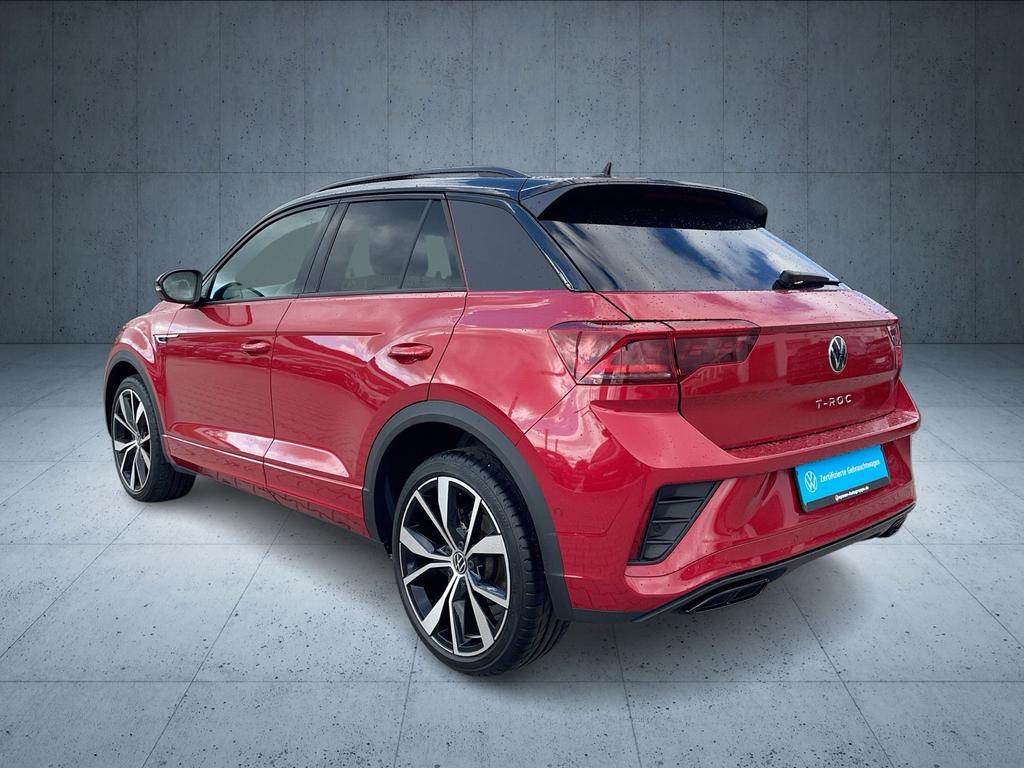 Volkswagen T-Roc 2023 г. Красный, пробег 33360 км