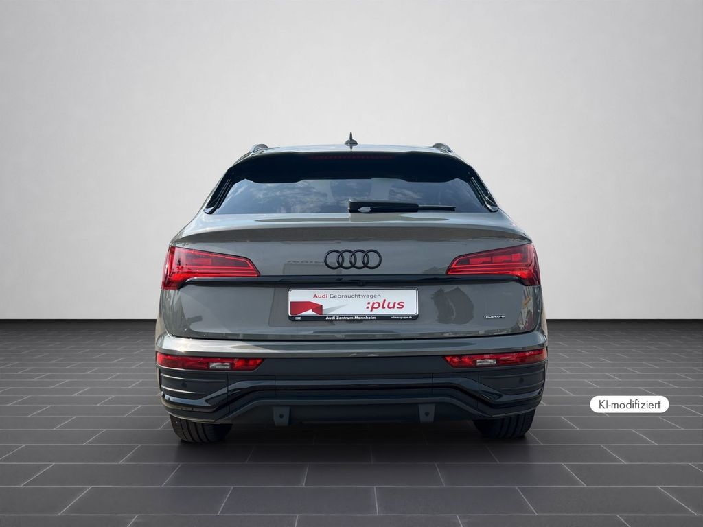 Audi Q5 2023 г. Серый, пробег 31750 км