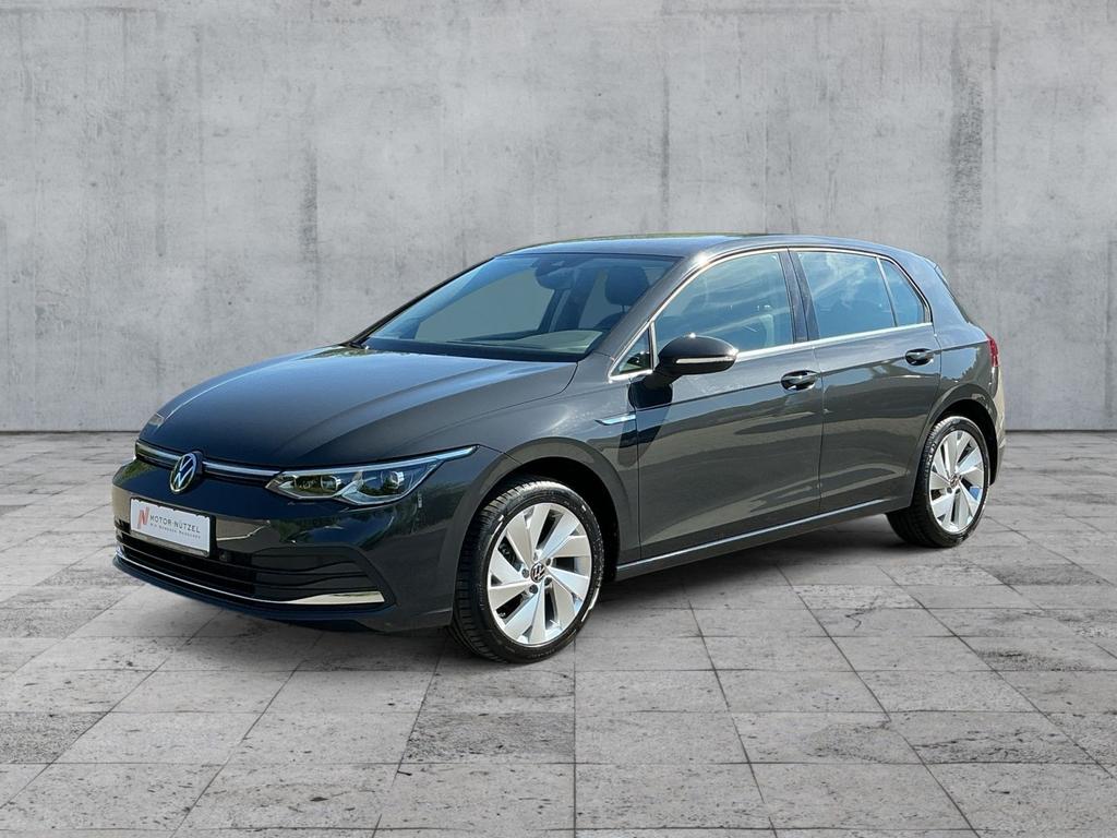 Volkswagen Golf 2024 г. Серый, пробег 21221 км