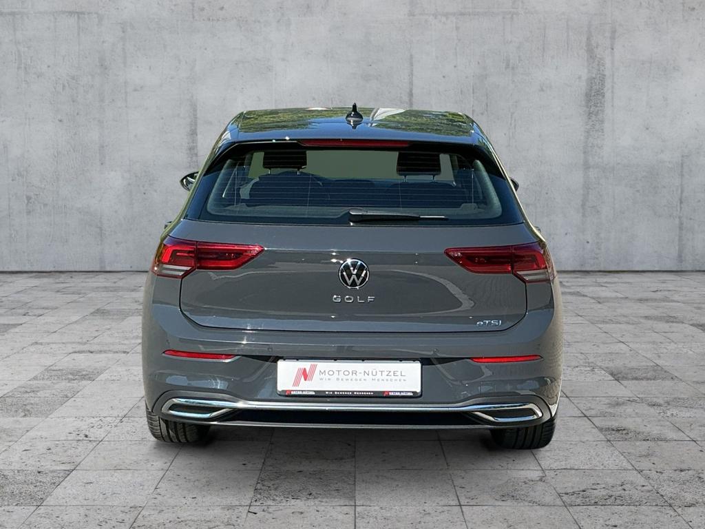 Volkswagen Golf 2024 г. Серый, пробег 21221 км