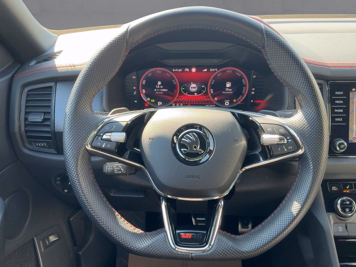 Skoda Kodiaq 2024 г. Чёрный, пробег 24108 км