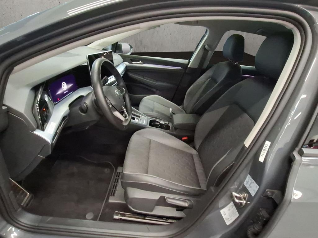 Volkswagen Golf 2025 г. Серый, пробег 25327 км