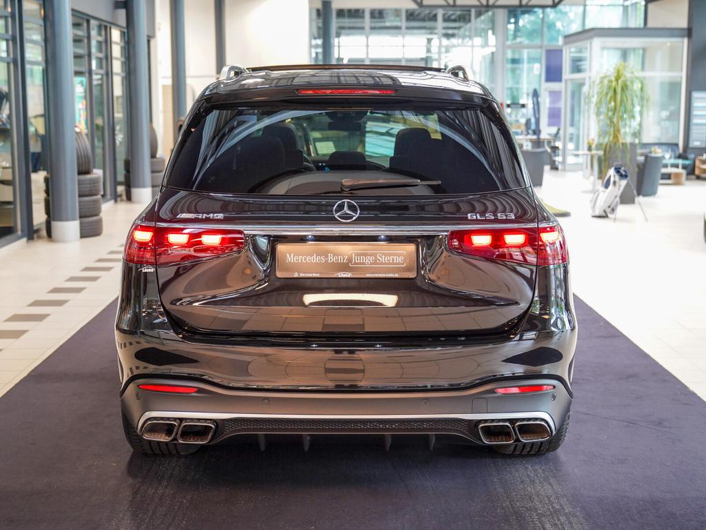 Mercedes-Benz GLS 63 2024 г. Чёрный, пробег 18464 км