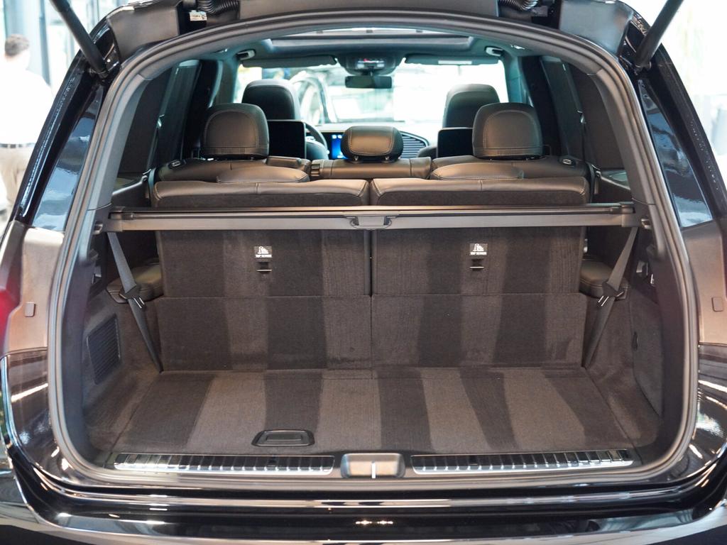 Mercedes-Benz GLS 63 2024 г. Чёрный, пробег 18464 км