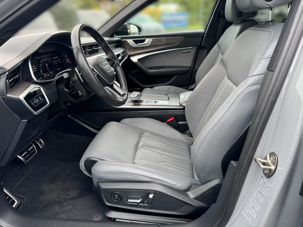 Audi RS6 2022 г. Серый, пробег 43354 км