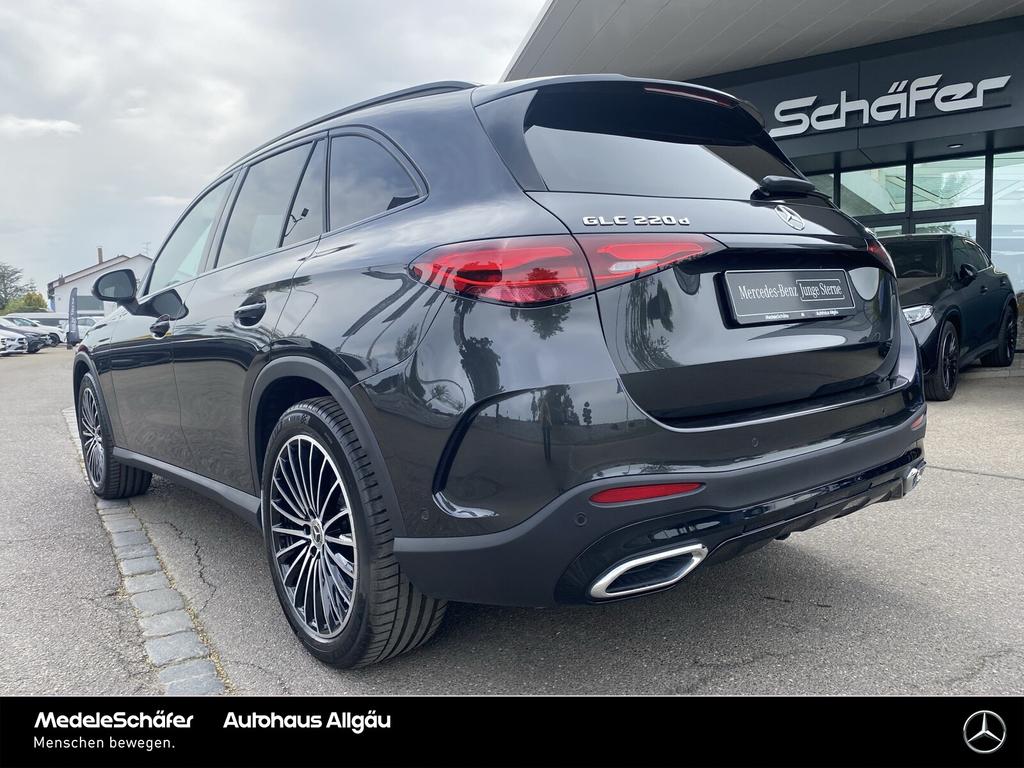 Mercedes-Benz GLC 220 2025 г. Серый, пробег 14835 км