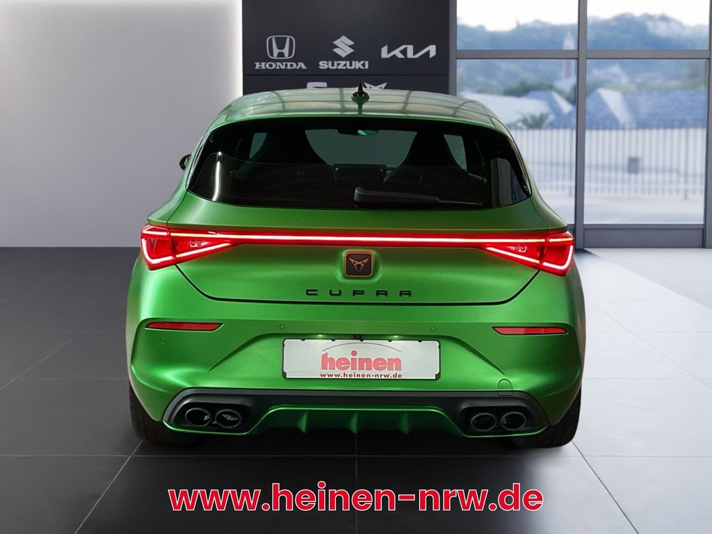 Cupra Leon 2023 г. Зелёный, пробег 48642 км