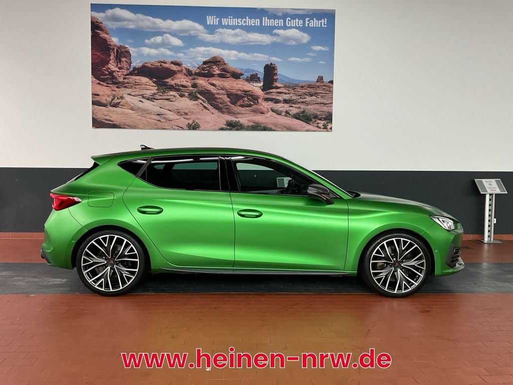Cupra Leon 2023 г. Зелёный, пробег 48642 км