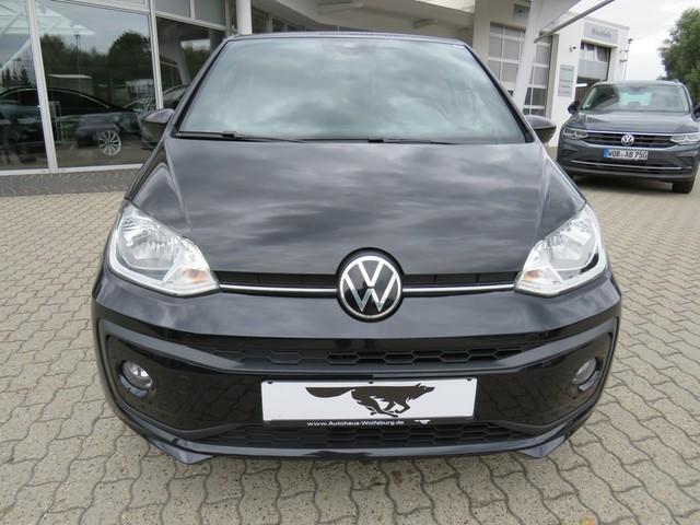 Volkswagen up! 2021 г. Чёрный, пробег 55900 км