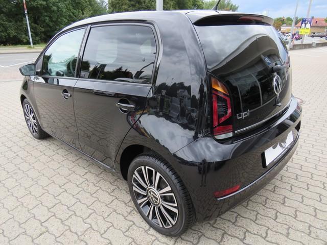 Volkswagen up! 2021 г. Чёрный, пробег 55900 км