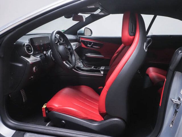 Mercedes-Benz CLE 450 2023 г. Серебристый, пробег 7600 км