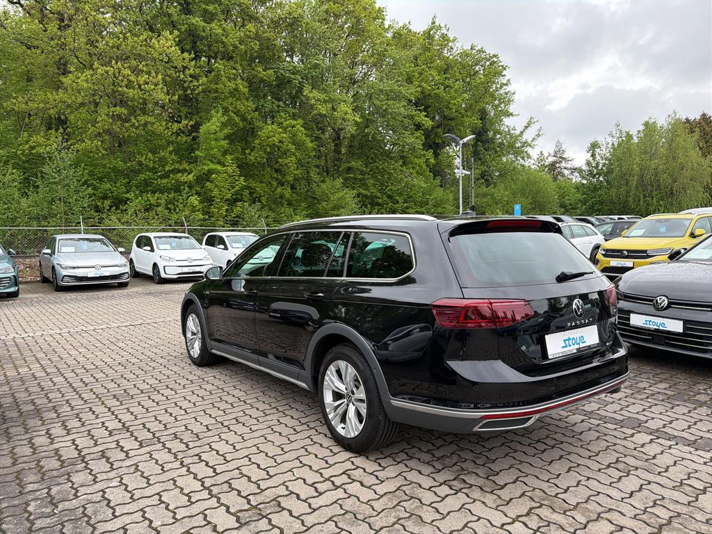 Volkswagen Passat 2021 г. Чёрный, пробег 51922 км
