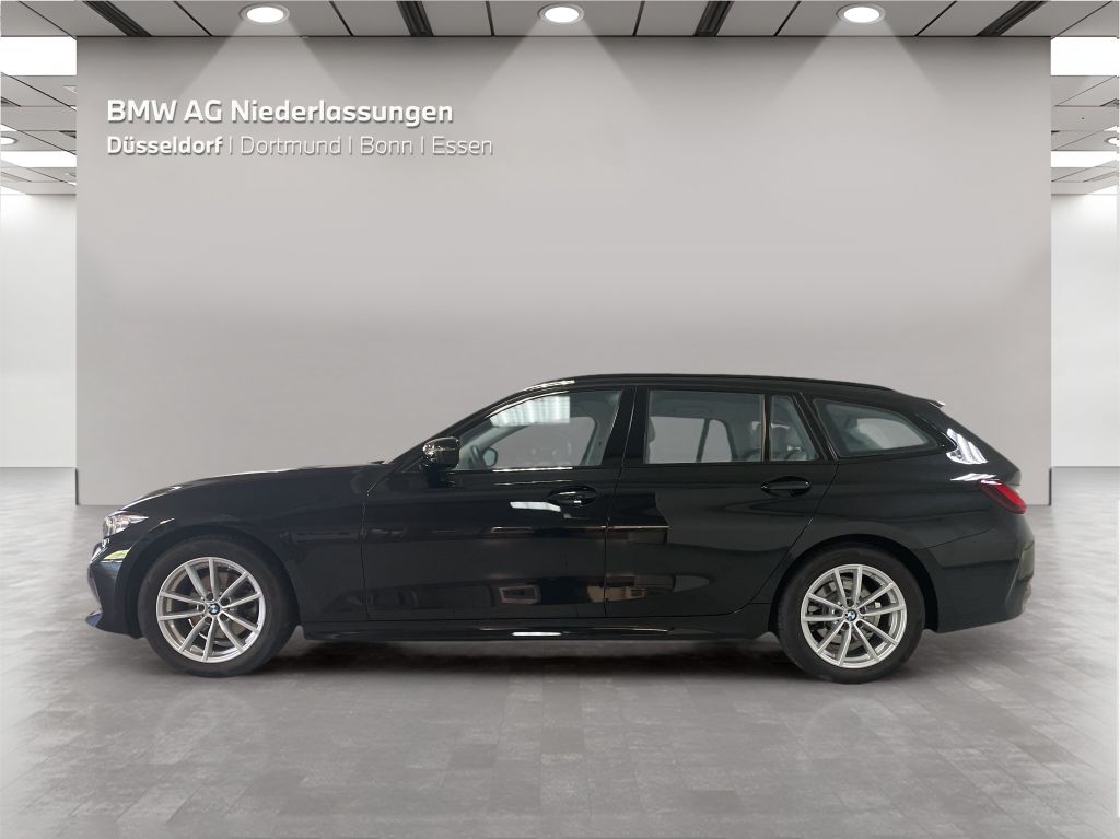BMW 320 2023 г. Чёрный, пробег 49753 км