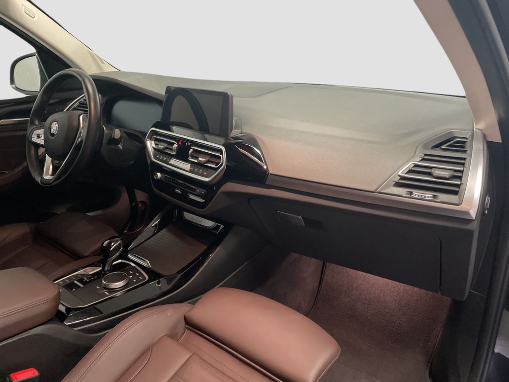 BMW X3 2023 г. Серый, пробег 50535 км