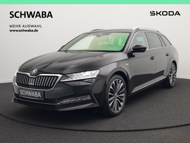 Skoda Superb 2023 г. Чёрный, пробег 48000 км