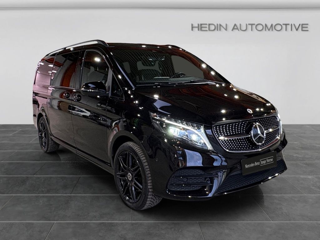 Mercedes-Benz V 300 2024 г. Чёрный, пробег 48809 км