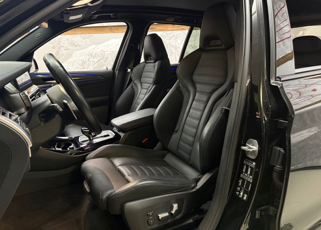 BMW X3 M40 2022 г. Чёрный, пробег 49900 км
